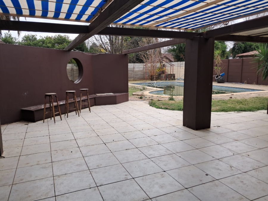 5 Bedroom Property for Sale in St Helena Free State